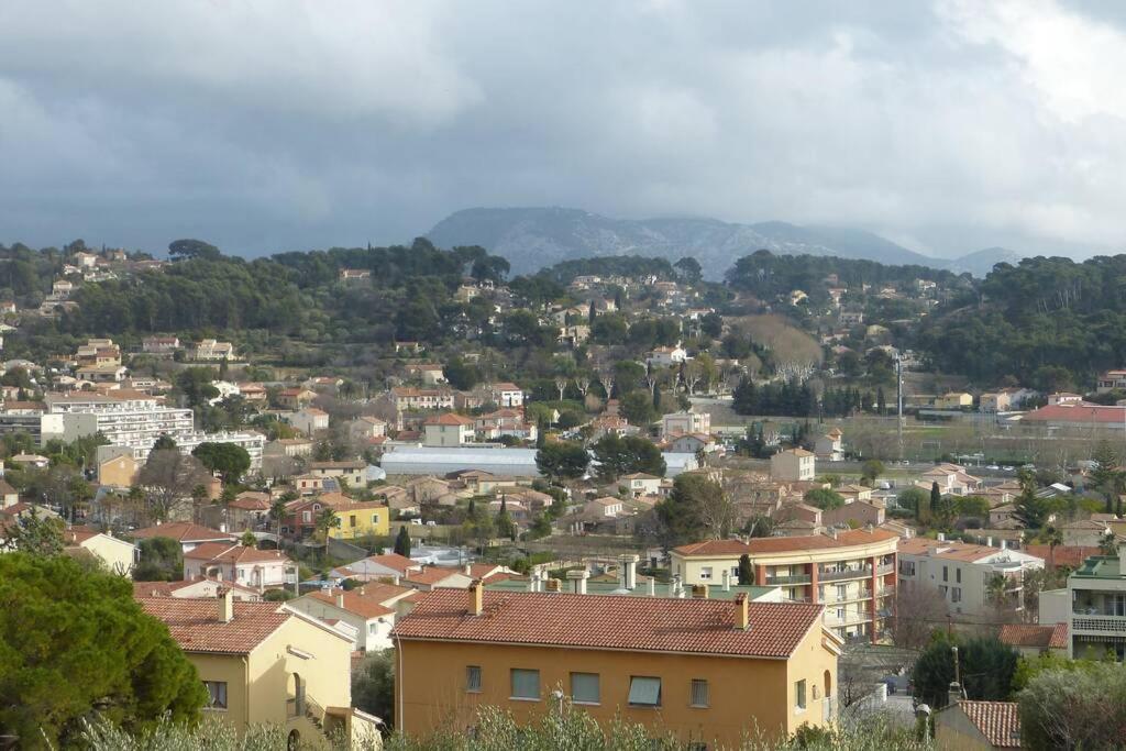 Vacances Ideales Limite Sanary Sur Mer !! Logement Partage Shared Accommodation Ollioules Eksteriør billede